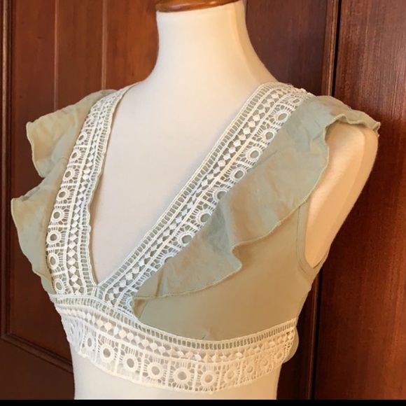 Lace & Tie Crop Top - Picture 5 of 8